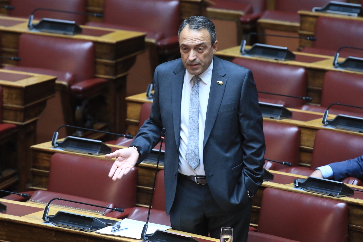 Τελειώνουν οι Σπαρτιάτες από τη Βουλή: Το μπλόκο και τα σενάρια