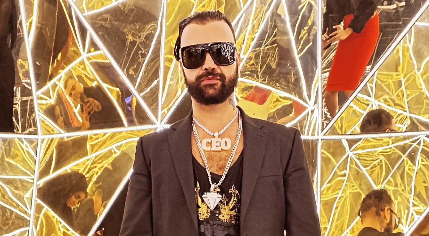 Περικλής Κονδυλάτος: “Η Μαρίνα Σάττι με απογοητεύει, με θίγει σαν Έλληνα”