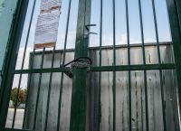 Τρεις συλλήψεις για τον τραυματισμό μαθητή από πόρτα σχολείου στην Κηφισιά [vid]