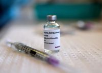 Η AstraZeneca αποσύρει το εμβόλιο Covid, μετά την παραδοχή σπάνιας παρενέργειας