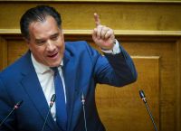 Άδωνις σε Κωνσταντοπούλου: Για θαλαμοφύλακας σε στρατόπεδο κάνετε