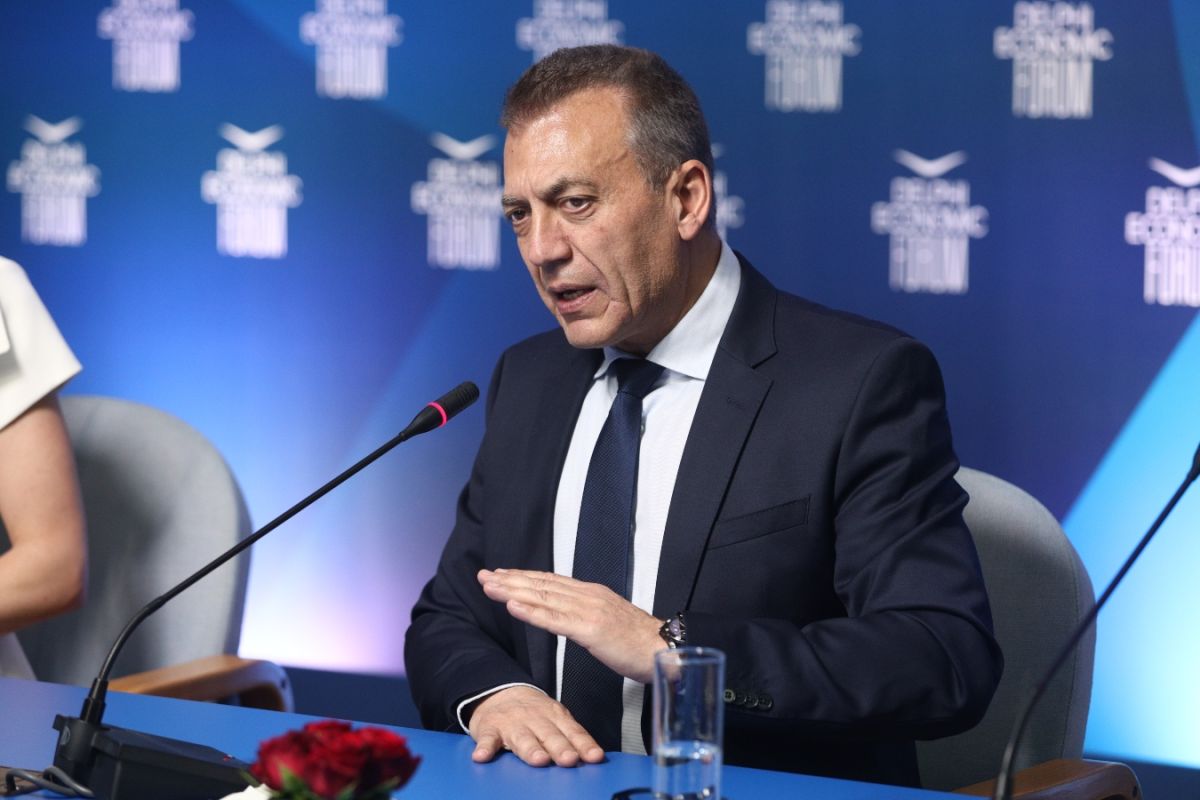 Βρούτσης για επεισόδια στο Βερολίνο: Ουδείς Έλληνας νοσηλεύεται ή συνελήφθη
