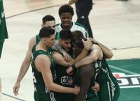 Παναθηναϊκός – Μακάμπι: Πέρασε στο Final 4 μετά από 12 χρόνια το τριφύλλι! [81-72]