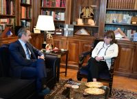 PM Mitsotakis Condemns Chora Monastery Conversion, Urges Election Participation