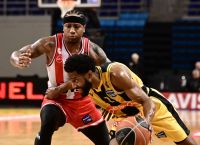 ΑΕΚ – Ολυμπιακός: Πρόκριση στα ημιτελικά της Basket League για τους ερυθρόλευκους [68-100]