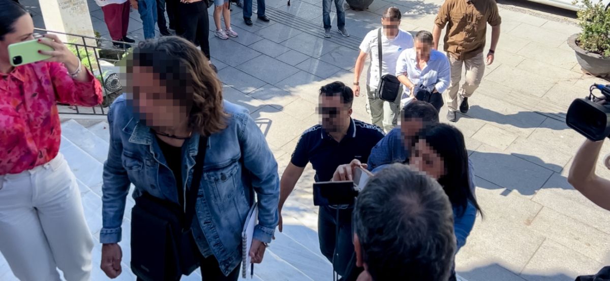 Χαλκίδα: “Έδωσα 5.000 ευρώ, είπα και ευχαριστώ” – Τι λέει θύμα του κυκλώματος των εφοριακών