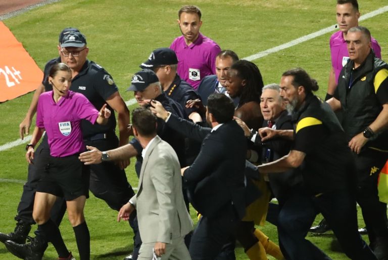 Παναθηναϊκός Άρης: Ένταση μετά το φινάλε του τελικού [vid]