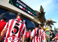 Τελικός Europa Conference League: Έφτασαν στη Νέα Φιλαδέλφεια οι πρώτοι οπαδοί του Ολυμπιακού