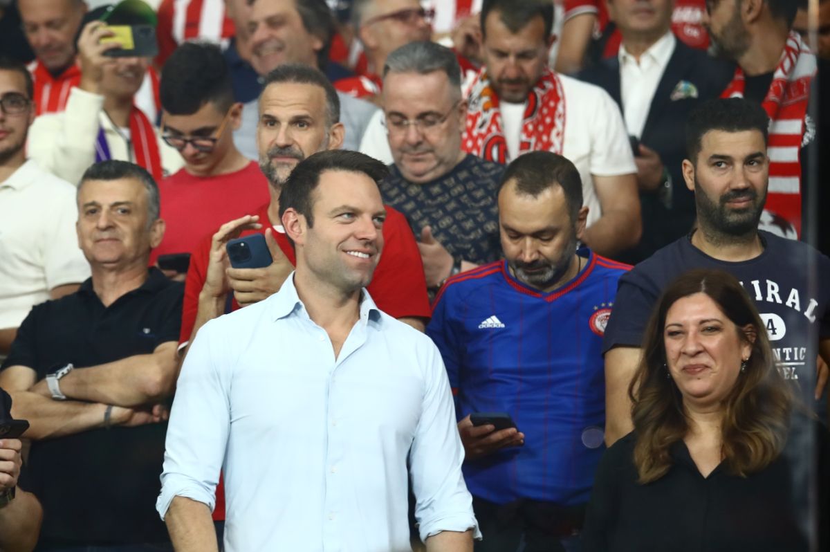 Τελικός Conference League 2024: Ο Κασσελάκης στις κερκίδες της OPAP Arena [vid]