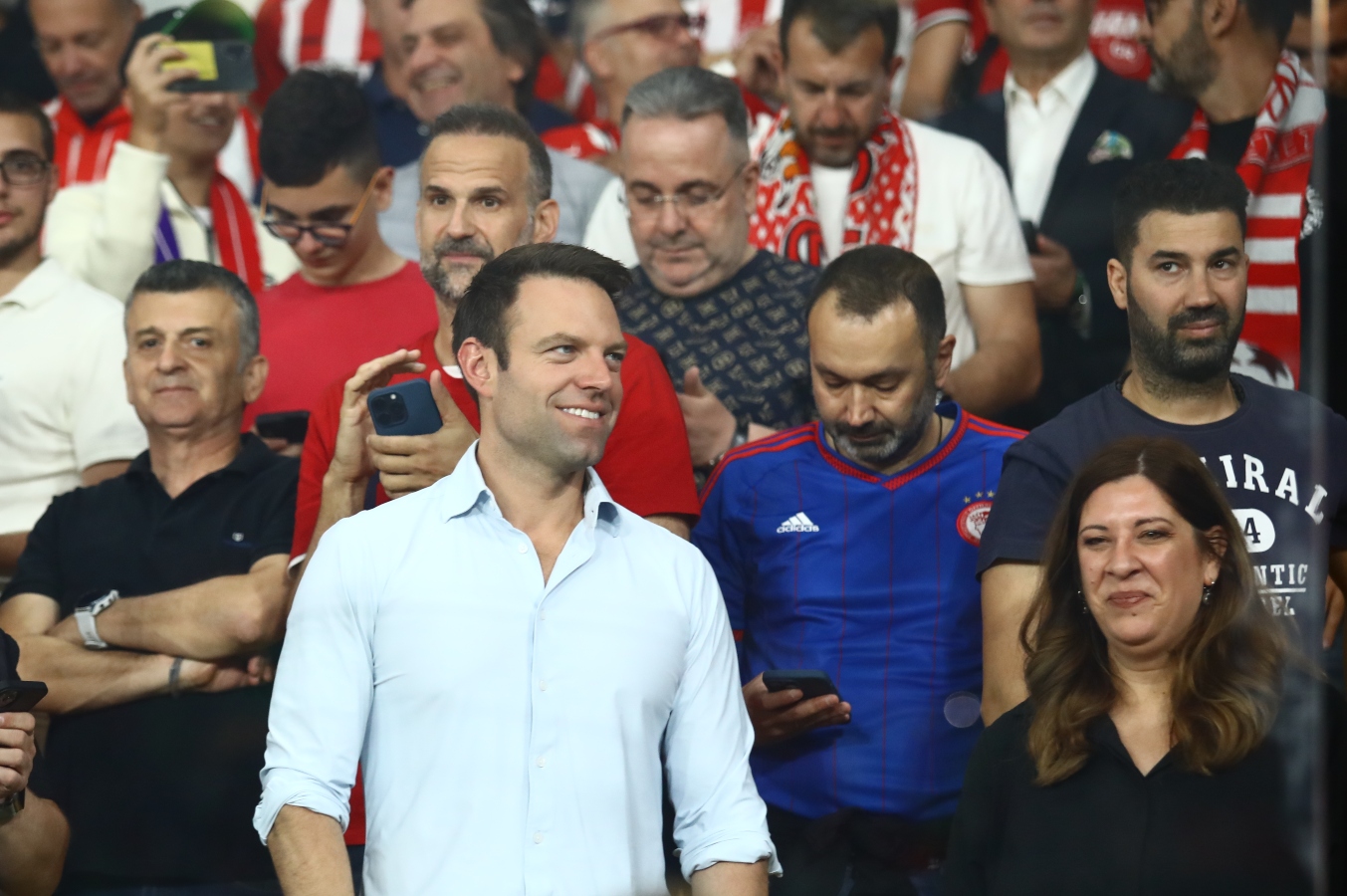 Τελικός Conference League 2024: Ο Κασσελάκης στις κερκίδες της OPAP Arena [vid]
