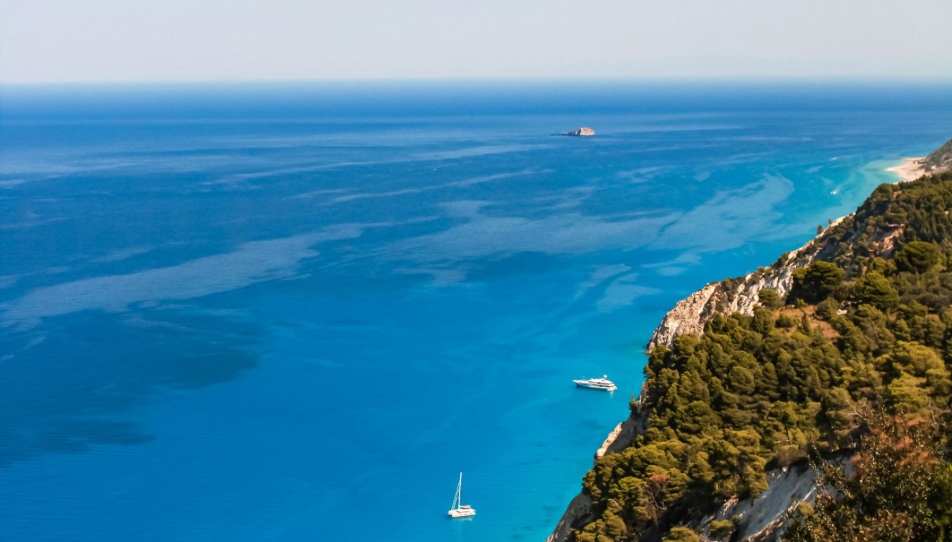 Το αμερικανικό Τravel off Path γράφει για τα τρία φθηνότερα ελληνικά νησιά -Ποια προτείνει