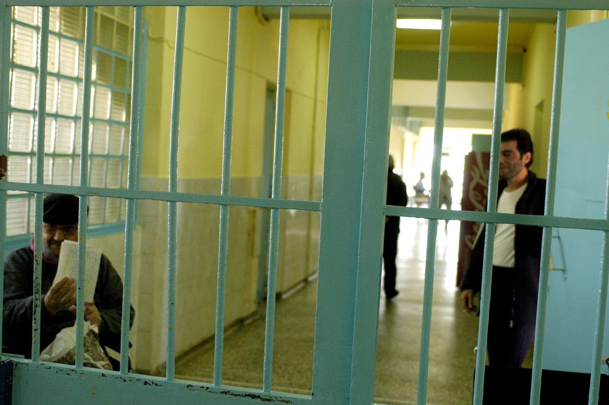 Περισσότερος χρόνος στις φυλακές για τους καταδικασμένους