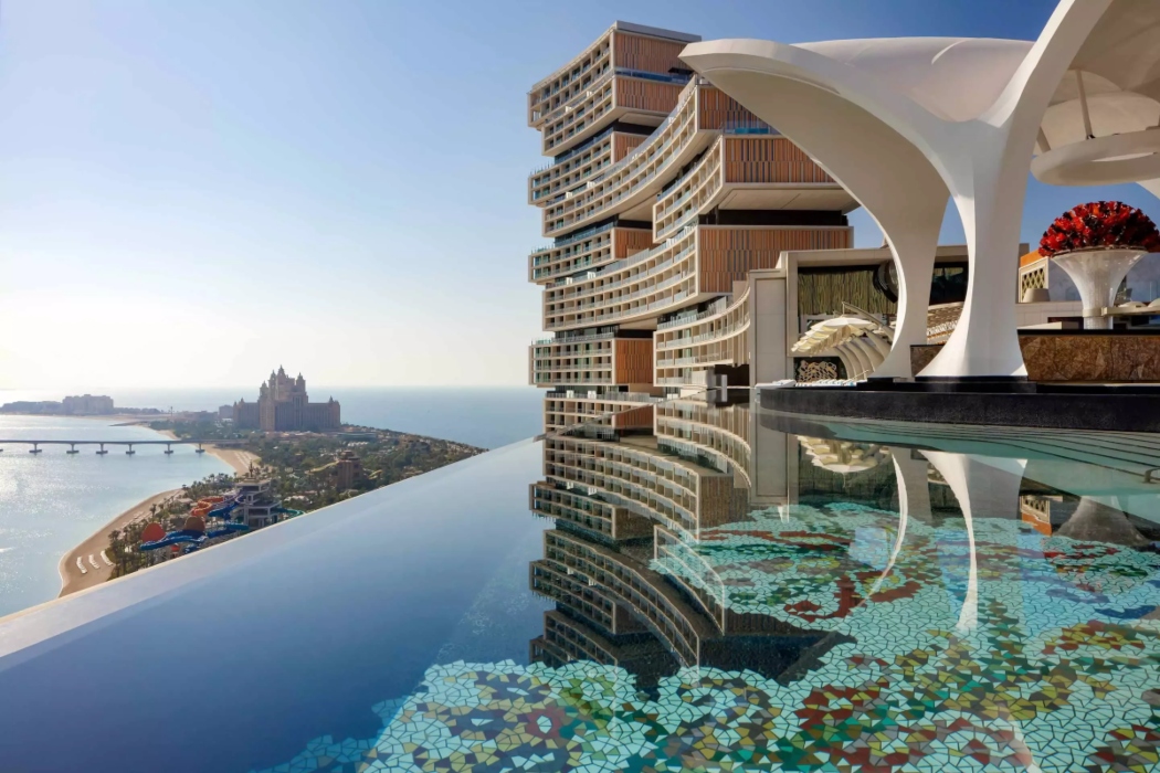 Atlantis The Royal: Tο εντυπωσιακό ξενοδοχείο στο Dubai με τα 17 εστιατόρια