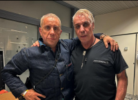 Ο Γιώργος Μαζωνάκης πήγε στη συναυλία των Rammstein – Viral η μεγάλη ομοιότητά του με τον Till Lindemann