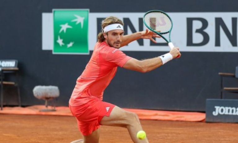 Τουρνουά Masters Ρώμης: Άνετα στην οκτάδα ο Τσιτσιπάς