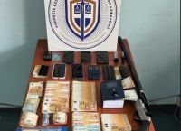 Συλλήψεις για διαφθορά στη ΔΟΥ Χαλκίδας-Χειροπέδες στη διευθύντρια και σε υπαλλήλους