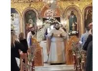 Πανηγυρισμοί και κόρνες στην πρώτη Ανάσταση στον Πειραιά [vid]