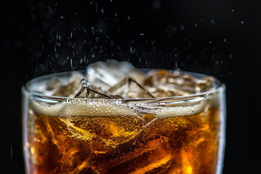 Αναψυκτικά Cola: Ποιες εταιρείες χάνουν και ποιες κερδίζουν πωλήσεις στην Ελλάδα