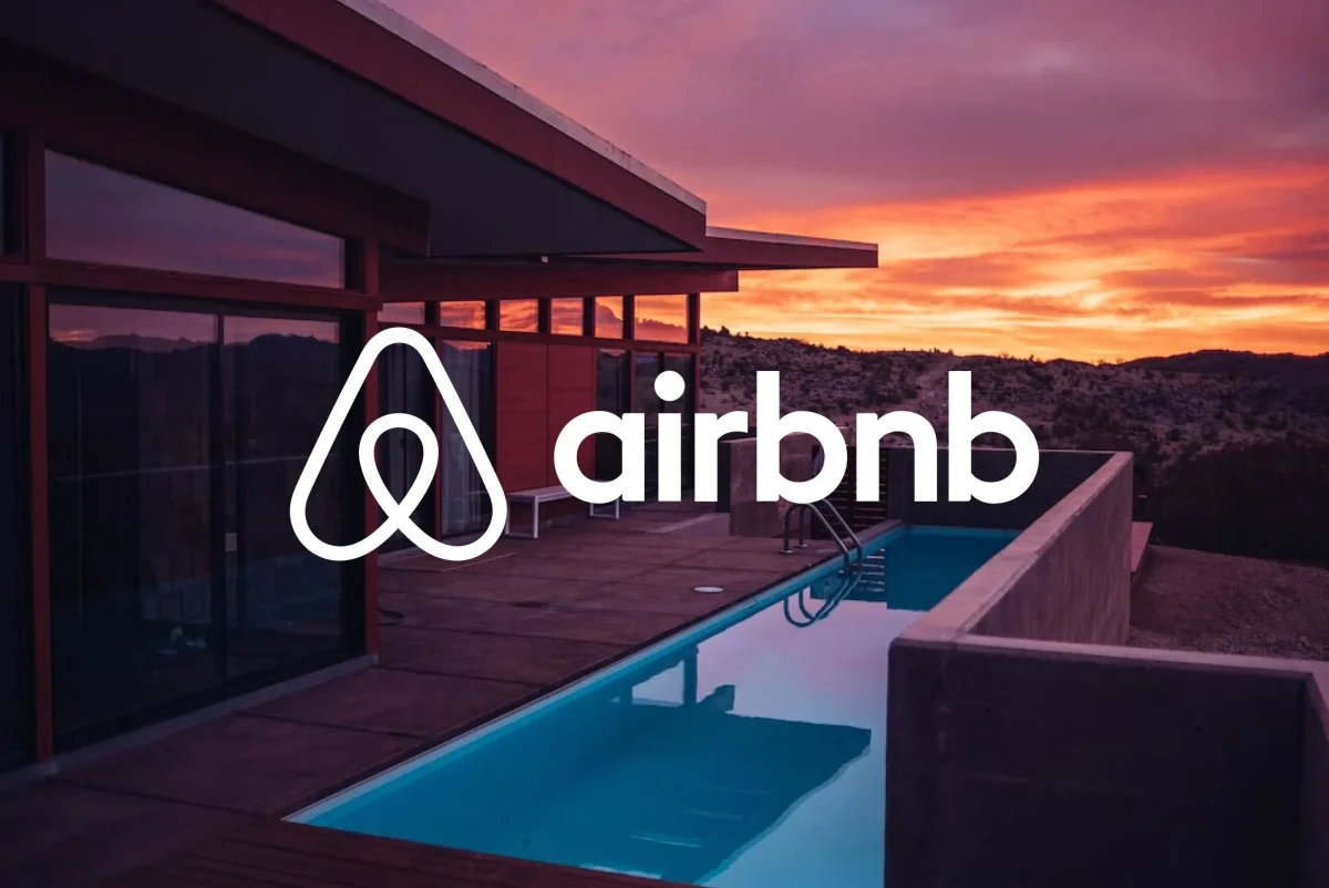 Airbnb: «Έπιασε» το 40% η πληρότητα τον Ιούνιο, υπερπροσφορά από 991.156 κλίνες και 224.860 καταλύματα