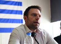 Κασσελάκης: Ο Μητσοτάκης με την πρόωρη αποπληρωμή δανείων θα ζημιώσει σίγουρα τη χώρα Κασσελάκης: Ο Μητσοτάκης με την πρόωρη αποπληρωμή δανείων θα ζημιώσει σίγουρα τη χώρα