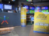 Eurojackpot: Αντίστροφη μέτρηση για την κλήρωση των 63 εκατ. ευρώ