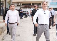 Μητσοτάκης: Στην Άρτα συνοδευόμενος από τον γιο του Φρέντι Μπελέρη [pics]
