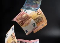 «Άφαντοι» 130.000 φορολογούμενοι με επιστροφές φόρου 93 εκατ. ευρώ