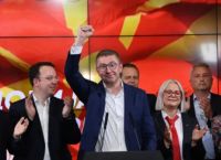 Ευρωπαϊκές πιέσεις σε Ελλάδα και Β. Μακεδονία για εφαρμογή της Συμφωνίας των Πρεσπών