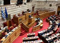 Η οικονομία στο επίκεντρο του προεκλογικού αγώνα