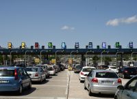 Η μεγάλη έξοδος για το Πάσχα: Γεμάτα πλοία, ΚΤΕΛ και αεροπλάνα
