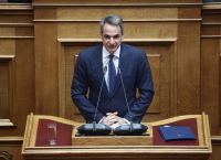 Η ΝΔ και η κρίσιμη μάζα του κέντρου