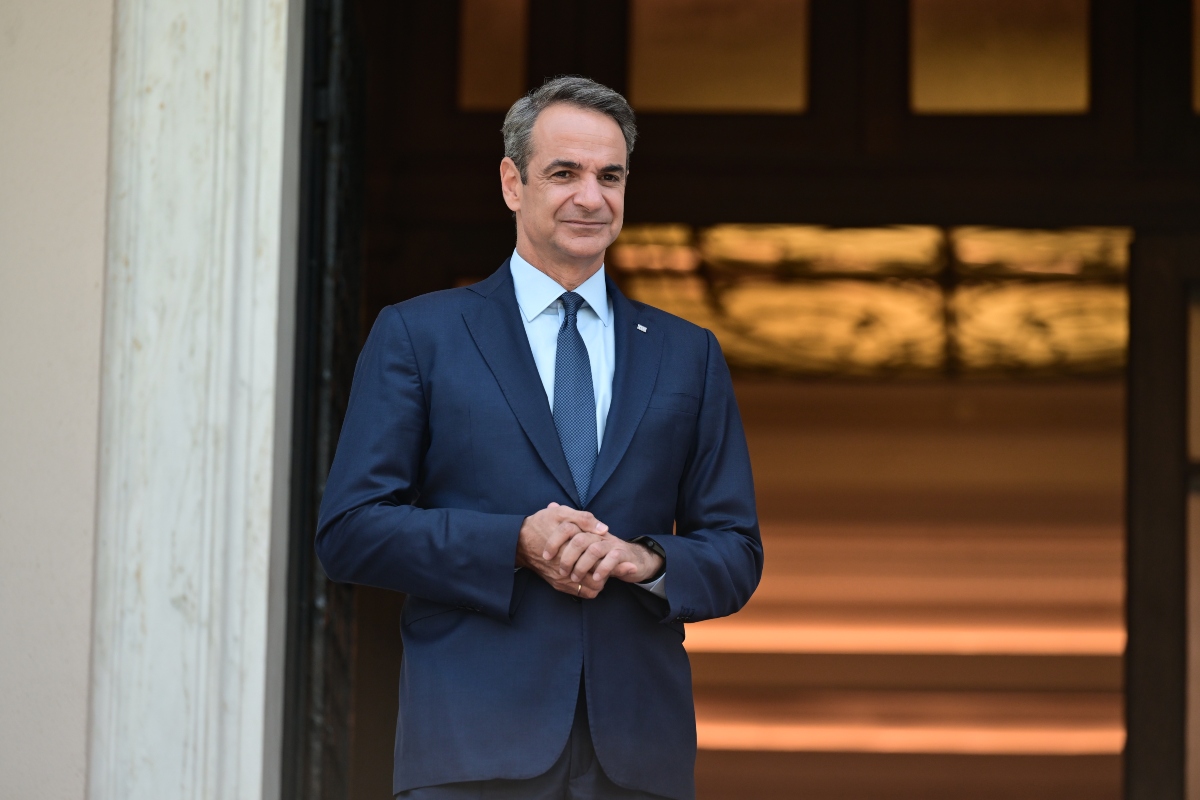 Μητσοτάκης: Προειδοποιήσεις για οικονομία και σταθερότητα