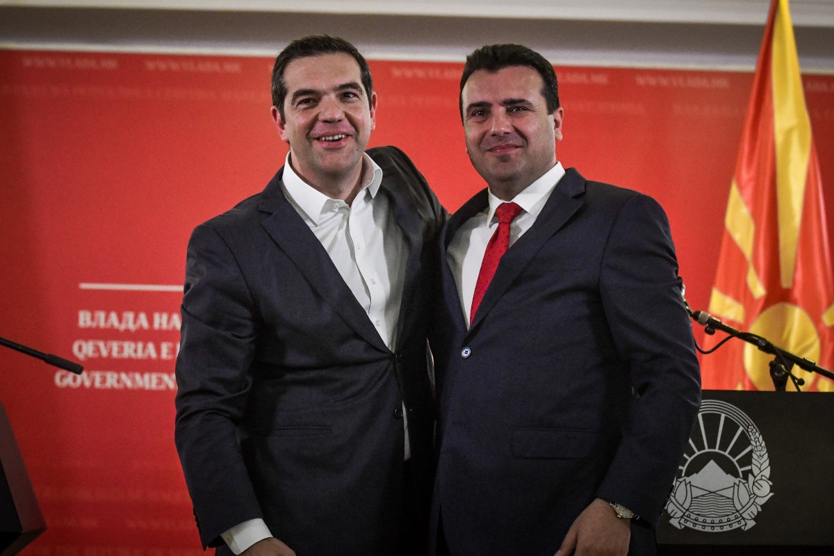 Επικοινωνία Τσίπρα – Ζάεφ για τη Βόρεια Μακεδονία και τη Συμφωνία των Πρεσπών
