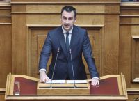 Νέα Αριστερά: Χωρίς lifestyle αλλά με πολλές περιοδείες