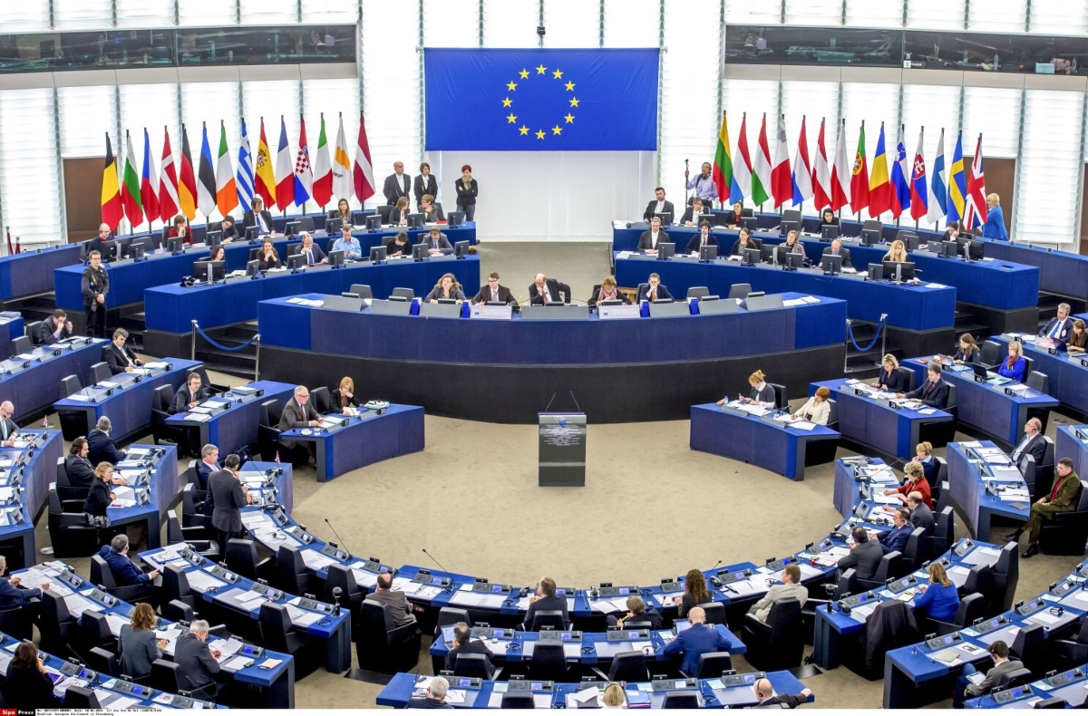 Ευρωεκλογές: Ποιοι υποψήφιοι ευρωβουλευτές προηγούνται στη μάχη του σταυρού