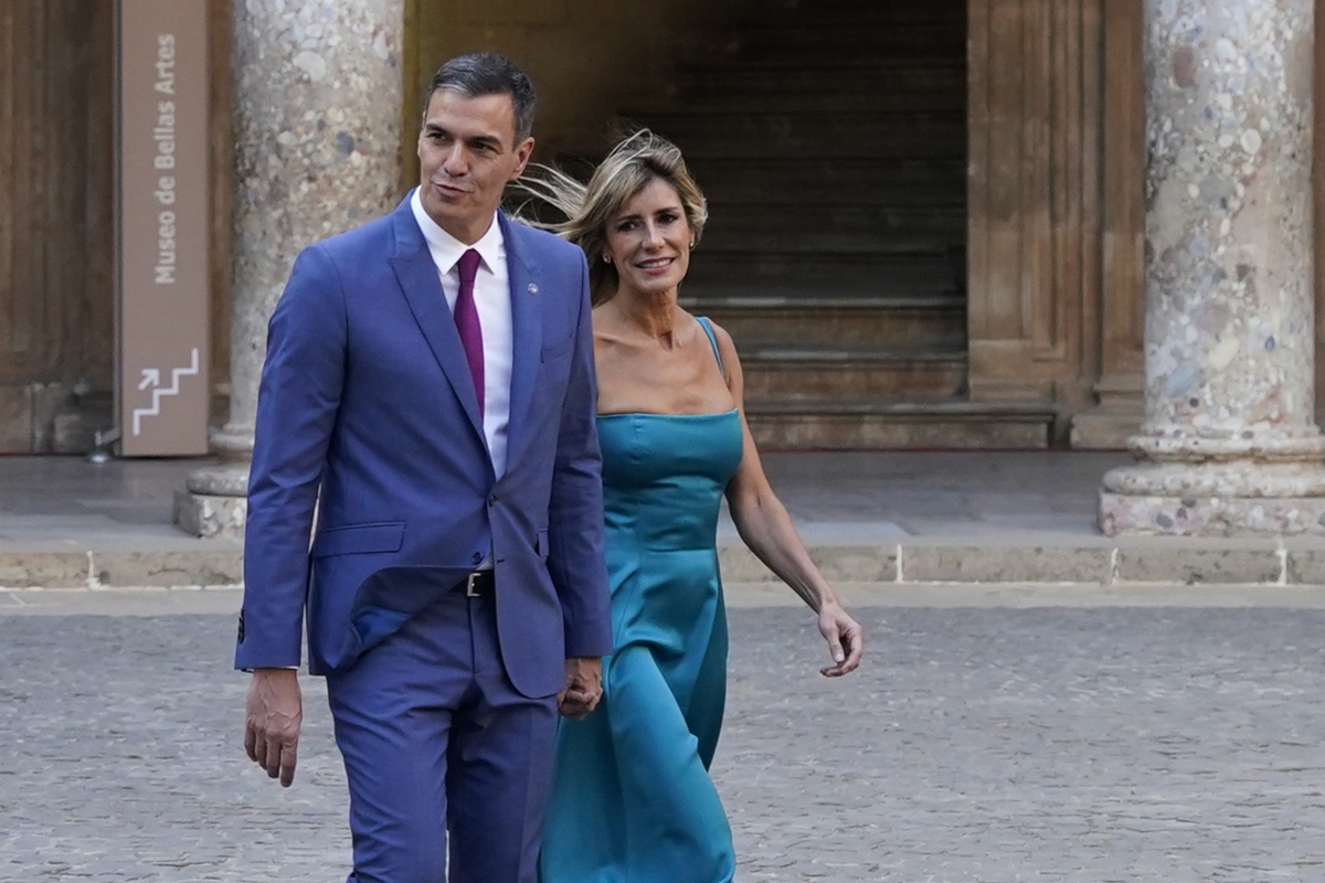 Ισπανία: Η σύζυγος του Σάντσεθ θα παρουσιαστεί ενώπιον του ανακριτή για διαφθορά