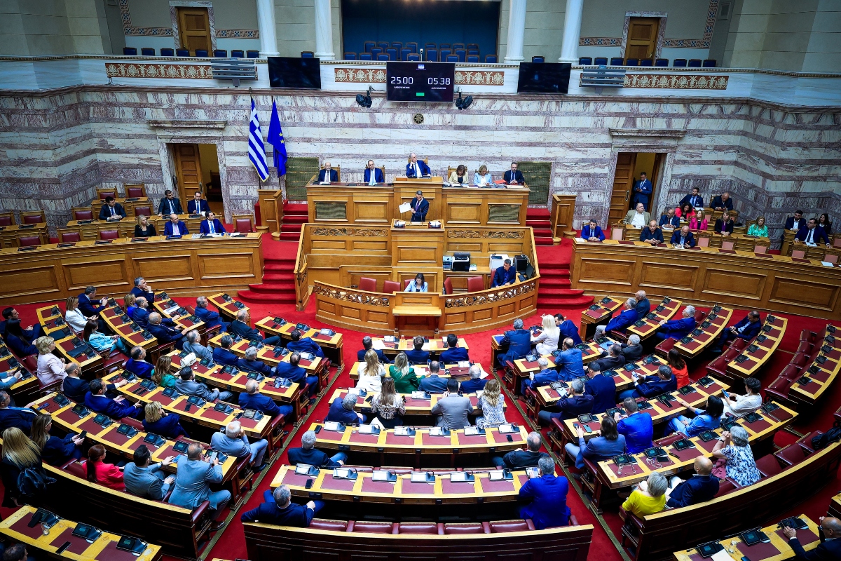Η οικονομία στον πυρήνα της αντιπαράθεσης ΝΔ – ΣΥΡΙΖΑ