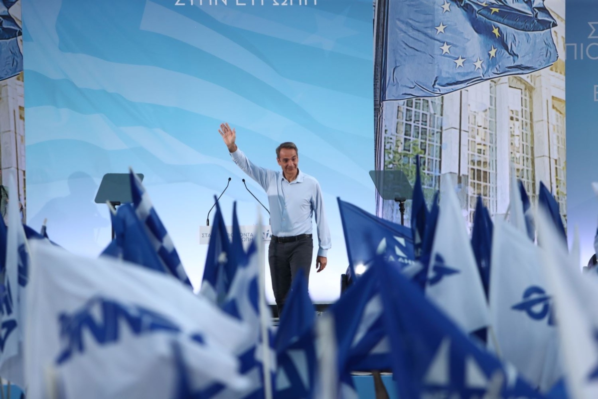 Μήνυμα στους αναποφάσιστους στέλνει απόψε ο πρωθυπουργός