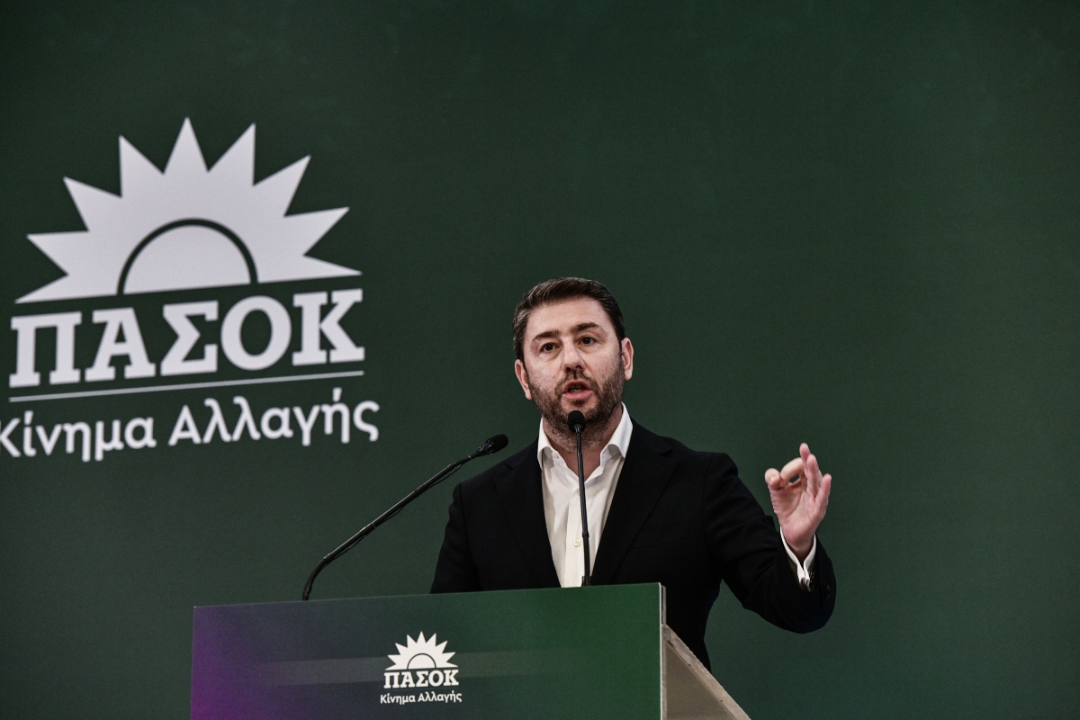 Ραγδαίες οι εξελίξεις στο ΠΑΣΟΚ – Τα βλέμματα στο Πολιτικό Συμβούλιο