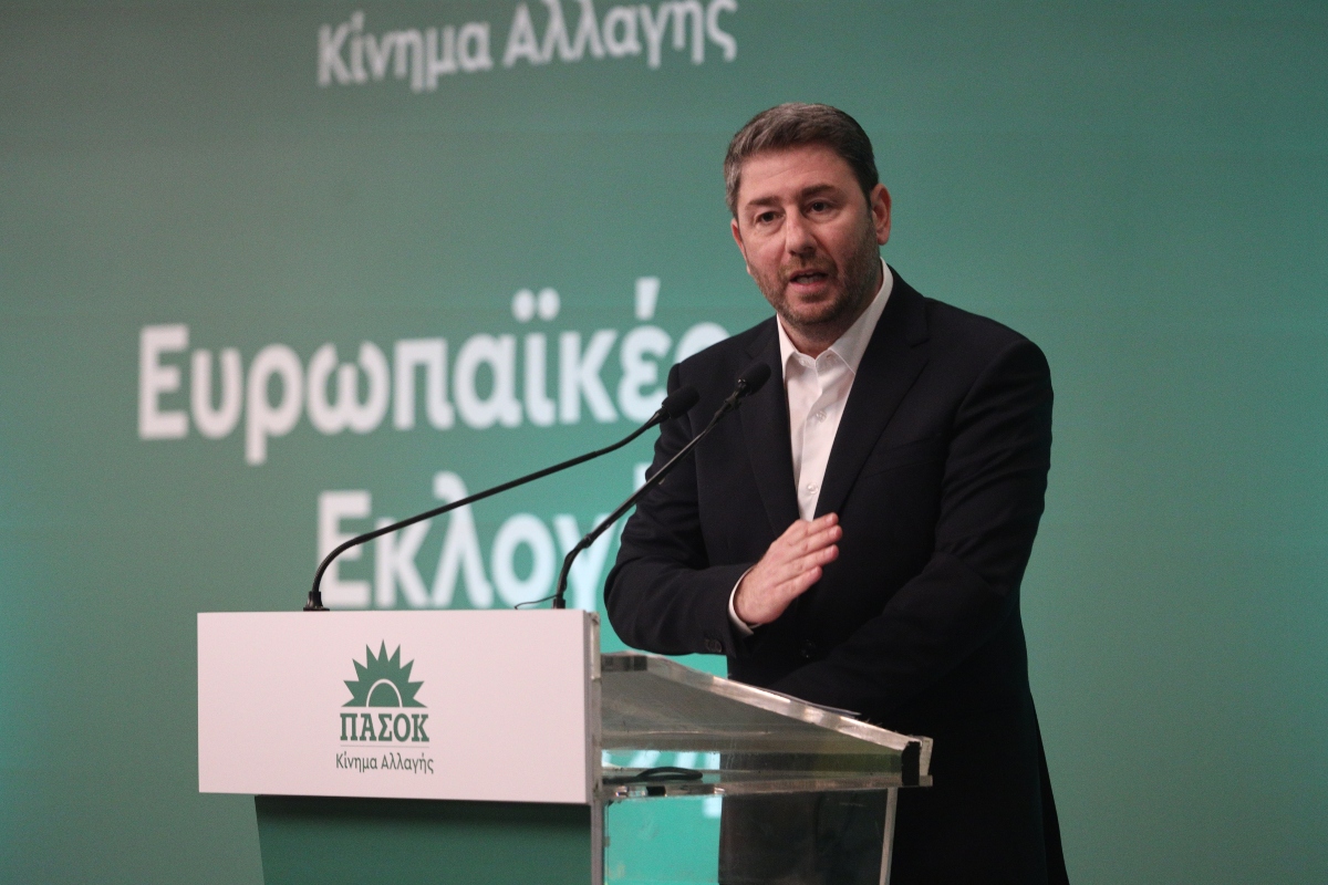 Ανδρουλάκης: «Να πάμε μαζί το ΠΑΣΟΚ ακόμα ψηλότερα»