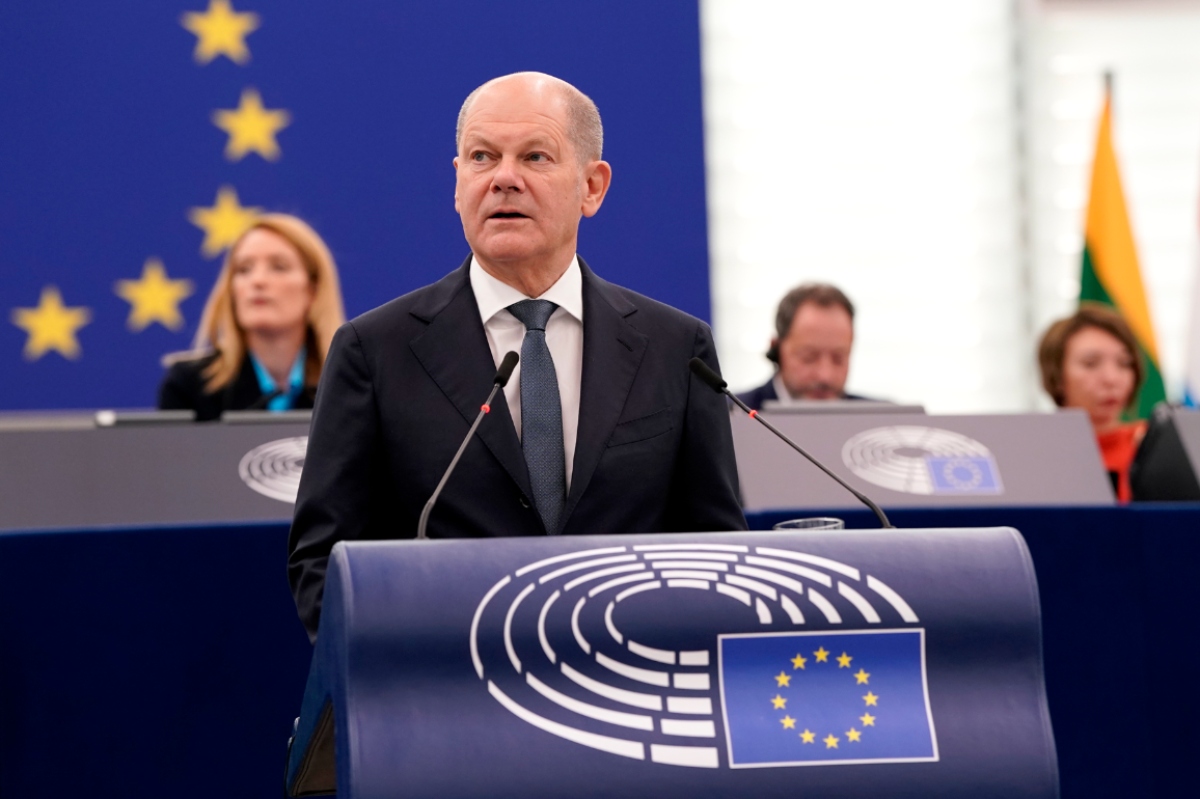 Γερμανία: Το 51% υπέρ της διεξαγωγής πρόωρων εκλογών