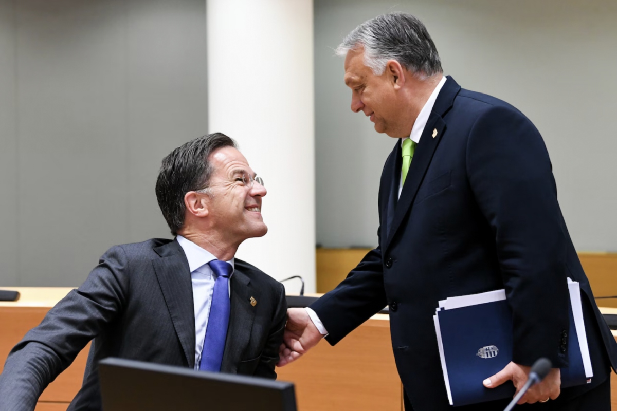 ΝΑΤΟ: Ο Ρούτε ανοίγει την «πίσω πόρτα» στον Ορμπαν για την Ουκρανία