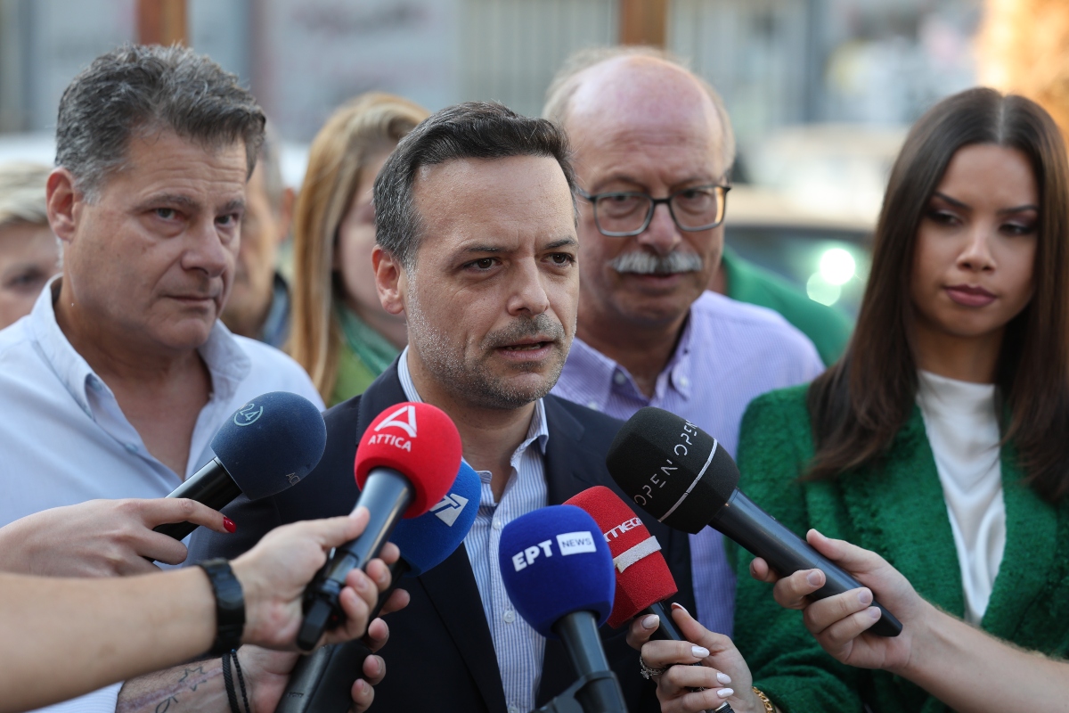 Ο Χάρης Δούκας ταράζει τα νερά σε ΠΑΣΟΚ και Κεντροαριστερά