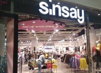 Sinsay: H “πολωνική Zara” υπεραποδίδει και ετοιμάζει τριπλά εγκαίνια