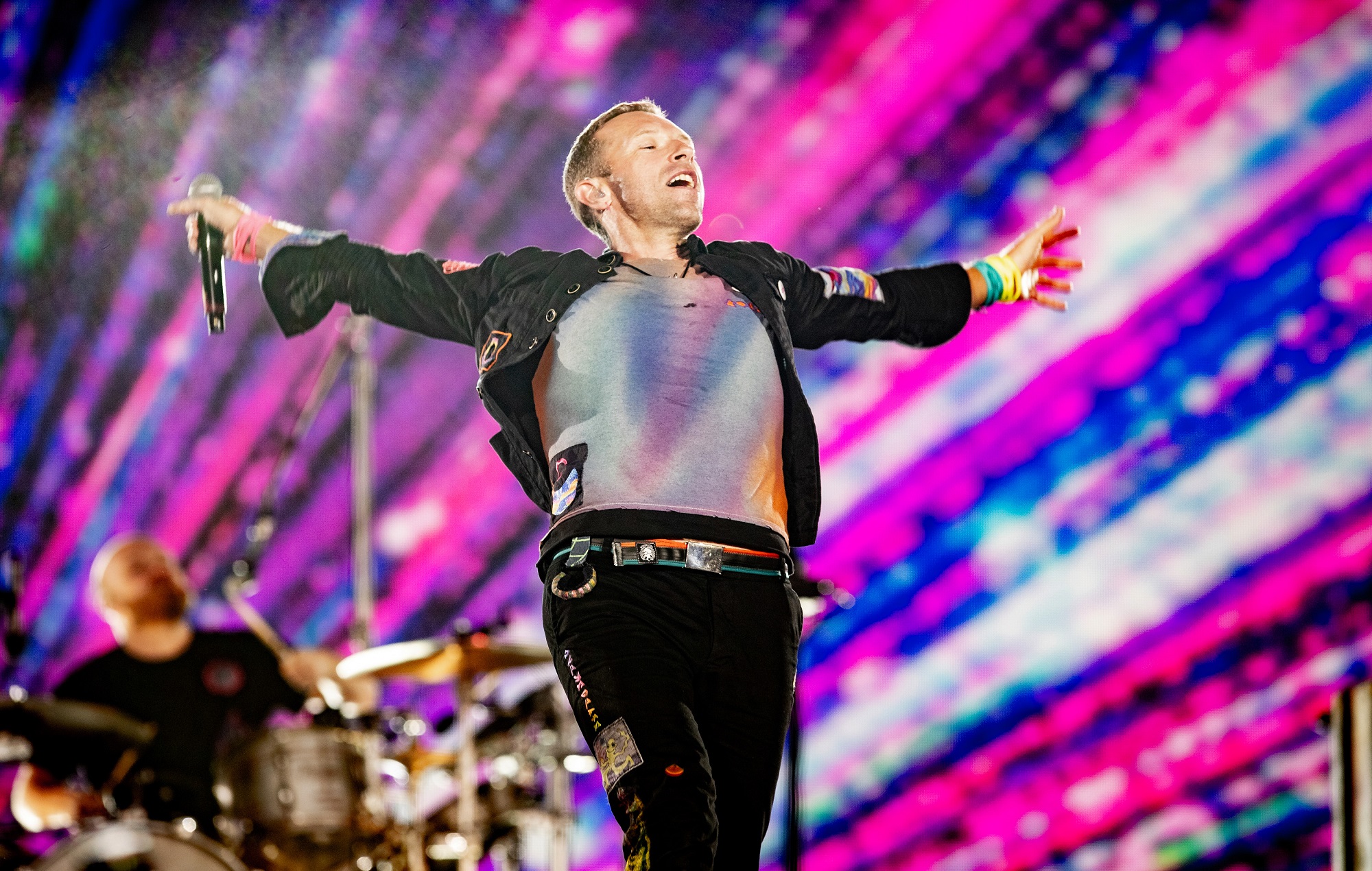 Coldplay στο ΟΑΚΑ: Τι επιτρέπεται και τι απαγορεύεται να έχουν μαζί τους οι θεατές