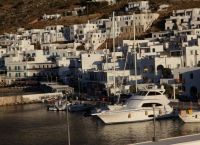 British Express Spotlights Greek Island of Sifnos for 2024