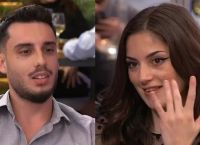 Τον «έστειλε» με την αποκάλυψη στον αέρα του First Dates: «Γεννήθηκα με 6 δάχτυλα πάνω – κάτω»