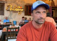 Ο Γιώργος Λιανός δημοσίευσε φωτό με τη μικρότερη κόρη του και όλοι τον ρωτούν αν είναι… κλώνος του