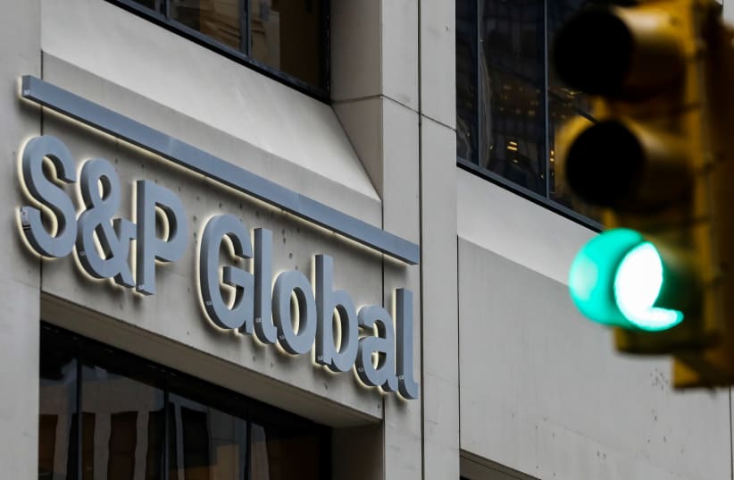 Καμπανάκι S&P για την αύξηση των χρεών στην Ευρώπη – Στις εξαιρέσεις η Ελλάδα