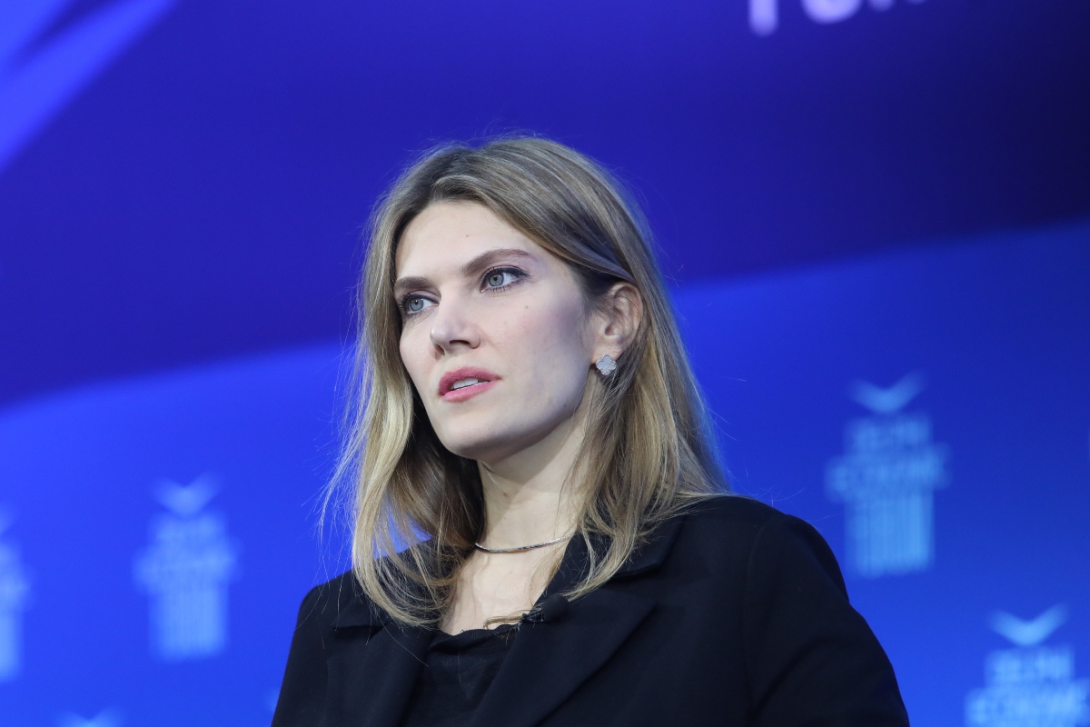 Έρευνα της οικονομικής αστυνομίας στο σπίτι της Εύας Καϊλή παρουσία Βέλγου εισαγγελέα